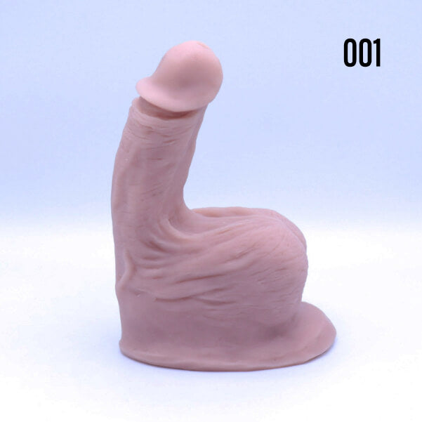 The Jimmy STP Packer in skin tone 001 right side