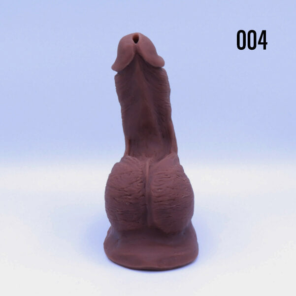 The Jimmy STP Packer in skin tone 004 bottom side.